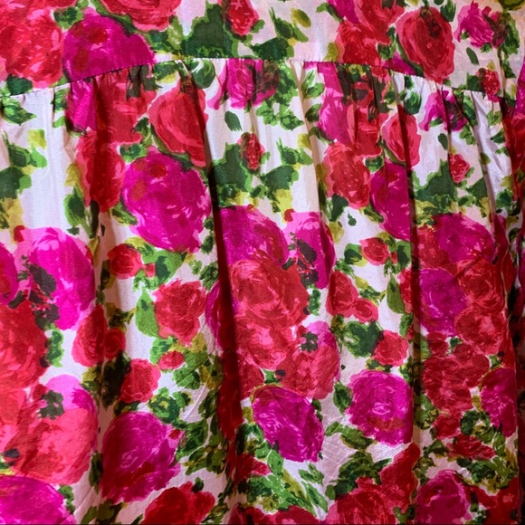 Velvet, Floral Silk blouse, Size Small - Picture 5 of 6